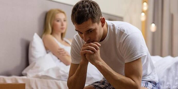 Un hombre tiene potencia reducida después de un agrandamiento quirúrgico del pene